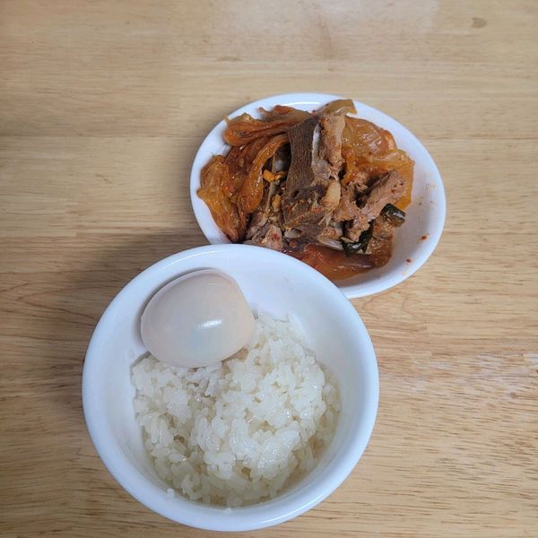 등뼈김치찜의 썸네일