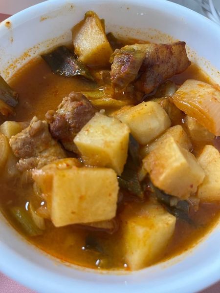 豚肉とじゃがいものチゲ炒めのサムネイル