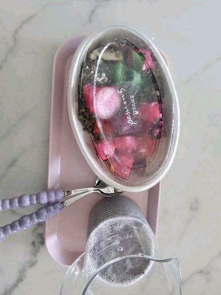 콩샐러드와 검은콩스무디의 썸네일