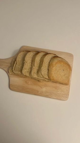 통밀식빵의 썸네일