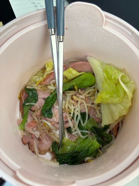 スモークダックと野菜の蒸し煮のサムネイル