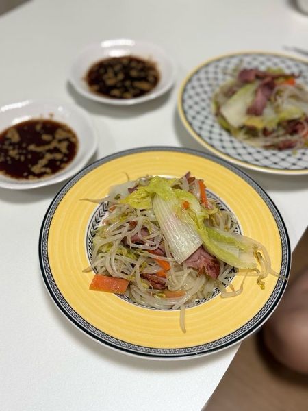 Thumbnail of Steamed Cabbage with Smoked Duck
