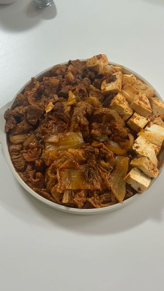 통목살 두부 김치찌임의 썸네일