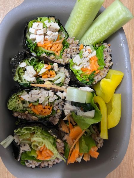 김밥 (달걀 닭가슴살의 썸네일