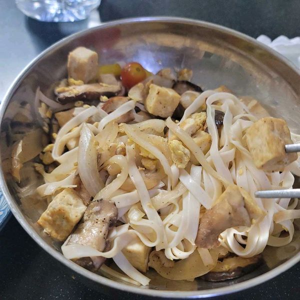 두부 파프리카 볶음면의 썸네일