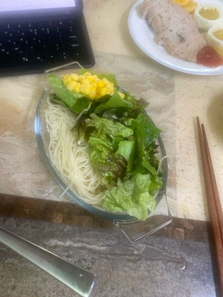 豆腐麺のマッククスサラダ！のサムネイル