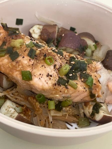 연어가지팽이버섯된장찜의 썸네일