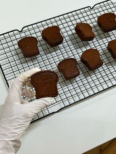 Thumbnail of Vegan Loaf-Shaped Financier