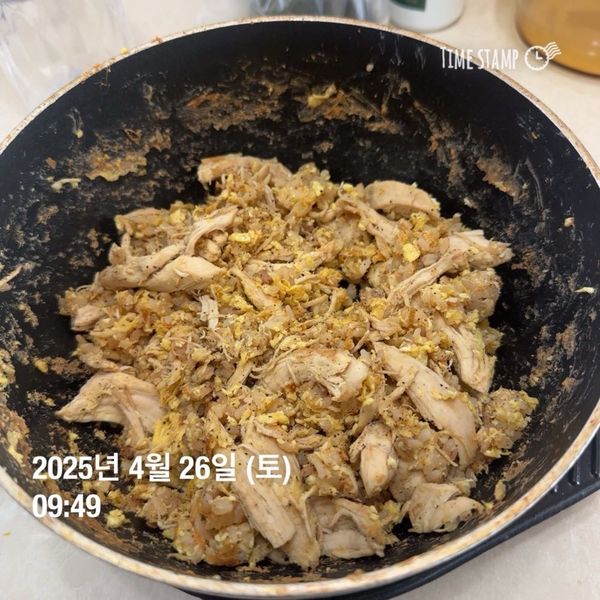 닭가슴살 계란 볶음밥의 썸네일